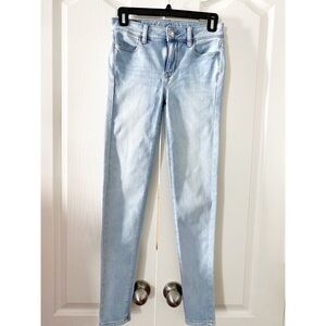 American Eagle woman’s jeans super stretch X